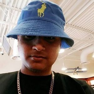 Meet your Posher, Ashneel